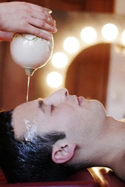 Udvartana herbal massage for weight loss support